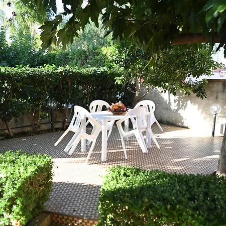 Da Vinci Porto Ada - Private Beach, Giardino & Bikes - 7 Ospiti Villa